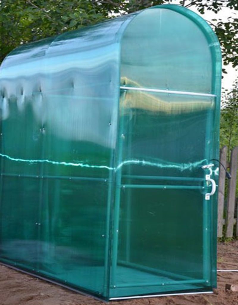 Как быстро сделать летний душ на даче при помощи подручных материалов?